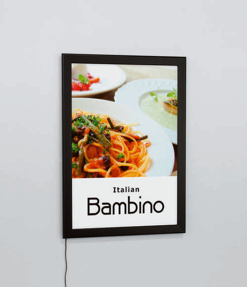 LED内照パネル FE934 ブラックフレーム 飲食店ポスター掲示例｜誉PRINTING