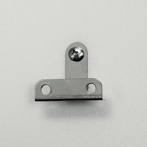 ディスプレイフレーム用AP掛け金具 M-5019 金具取付イメージ｜誉PRINTING
