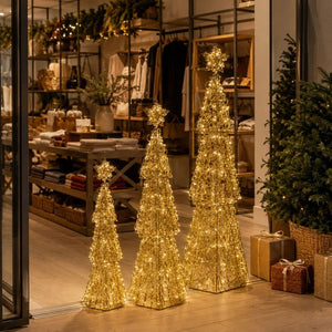 LEDクリスマスツリーオブジェ 80cm・122cm・152cm 星付き ゴールド装飾 店舗入口のクリスマス設置イメージ｜誉PRINTING