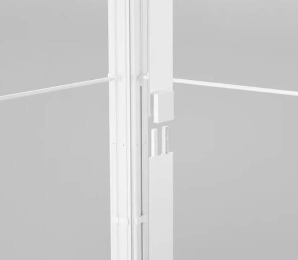 セゴライトボックス用VP用ジョイントブロックのフレーム接続途中の状態｜誉PRINTING